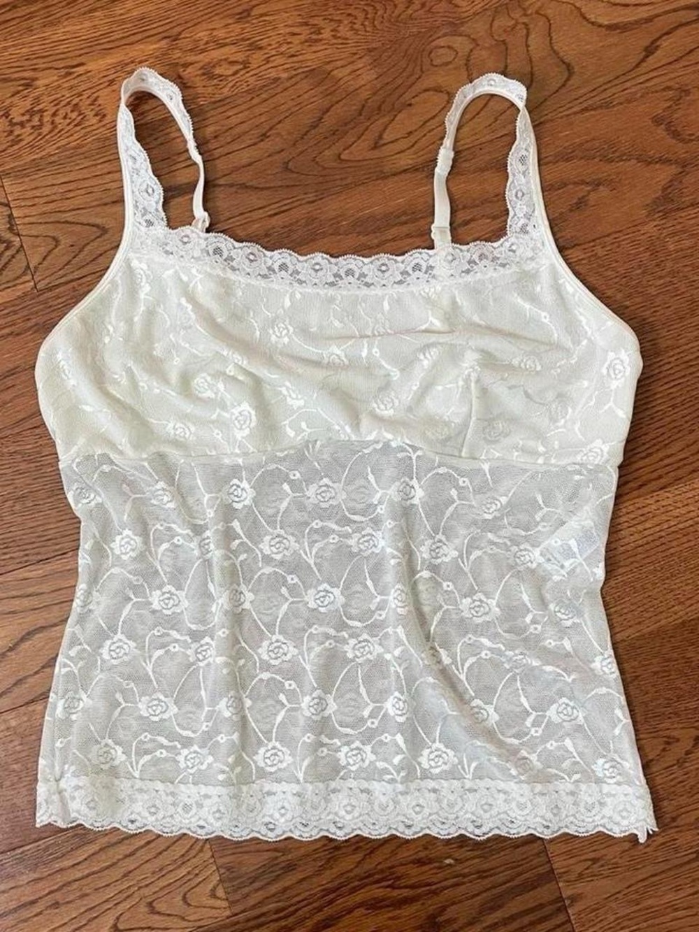 Vintage Y2K white lace babydoll cami by Vassarette